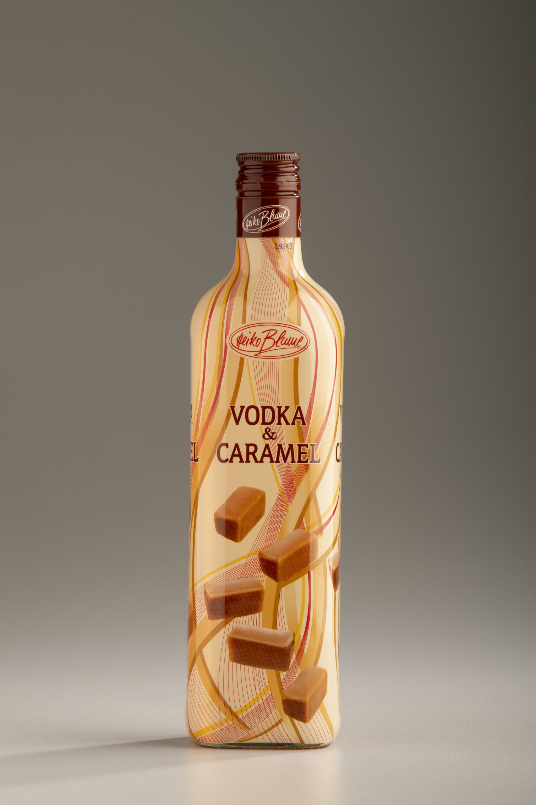 https://heiko-blume-shop.com/wp-content/uploads/2020/06/vodka_caramel-scaled.jpg